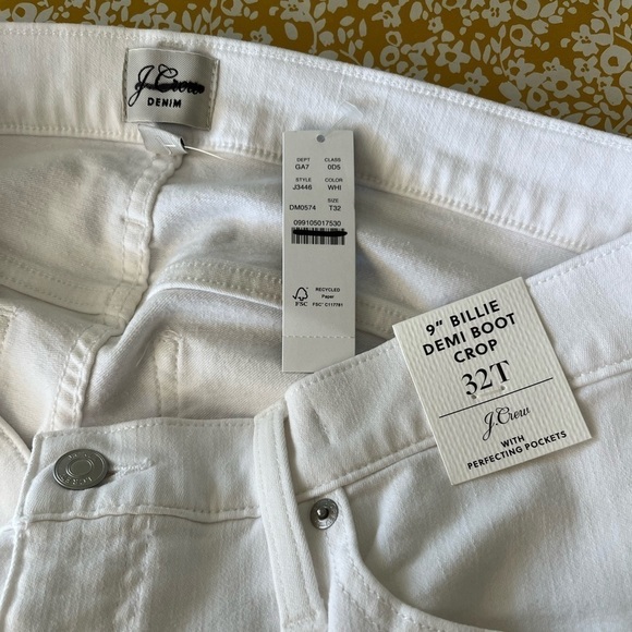 J. Crew Tall 9" mid rise demi boot crop jean J3446 white 32T 32 - Picture 8 of 9